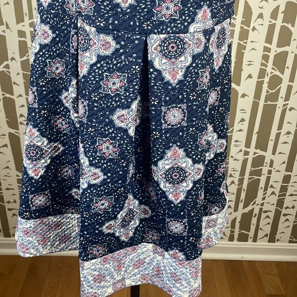 Rewind Textured High Neck Cut Out Fit & Flare Dress Blue Pink sz L - Picture 3 of 14